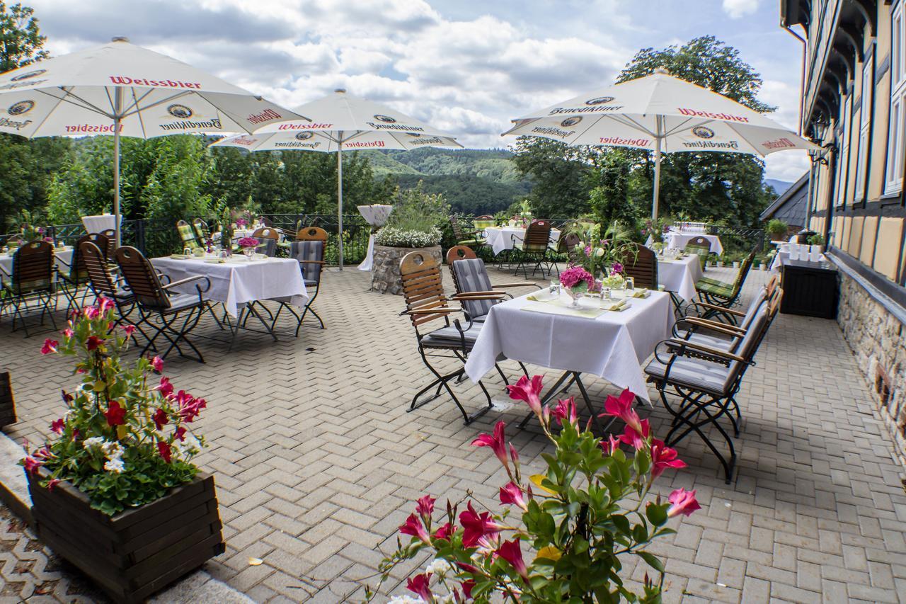 Gasthaus Und Ferienwohnungen "Zum Buechsenmacher" 베르니게로데 외부 사진